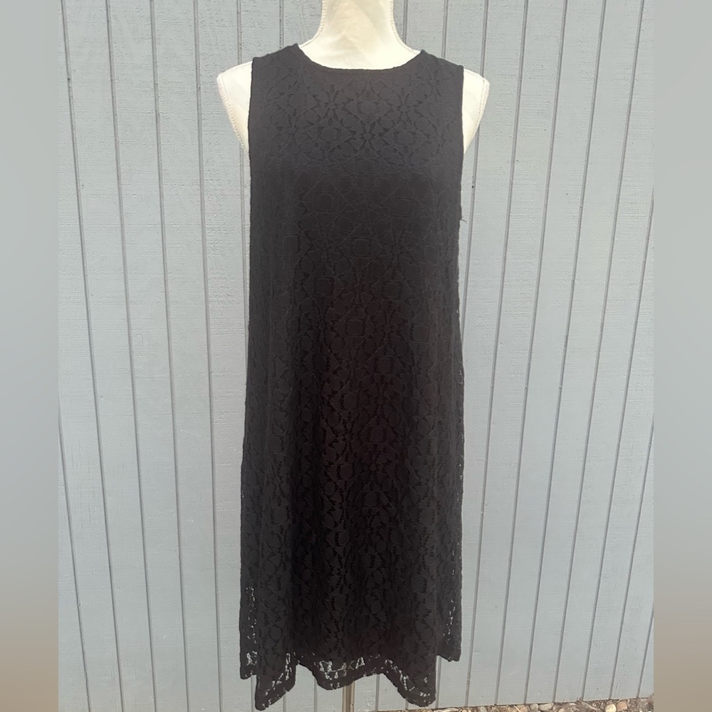 Elegant Black Lace Dress